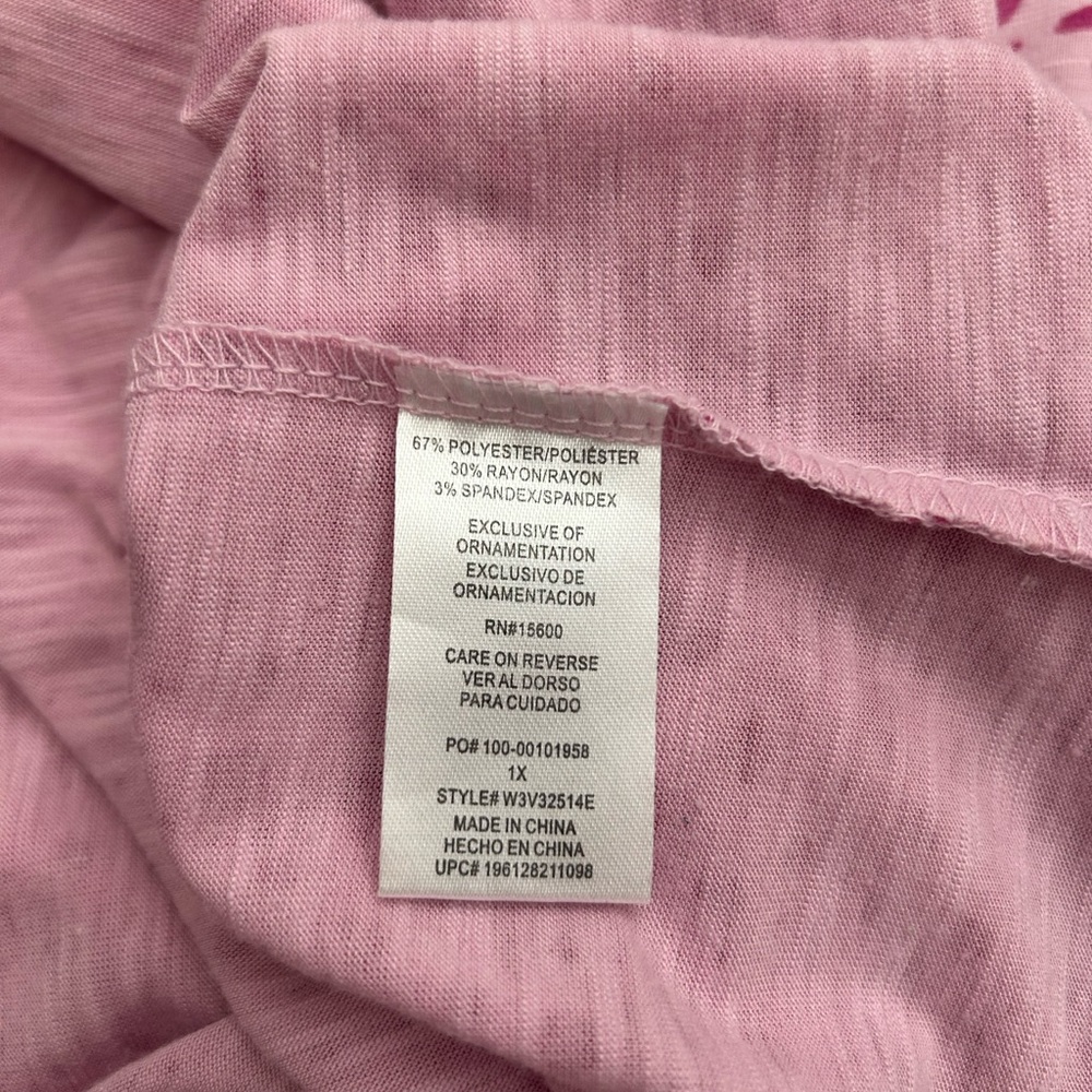 Pink on pink Democracy shirt, size 1X - Picture 5 of 7